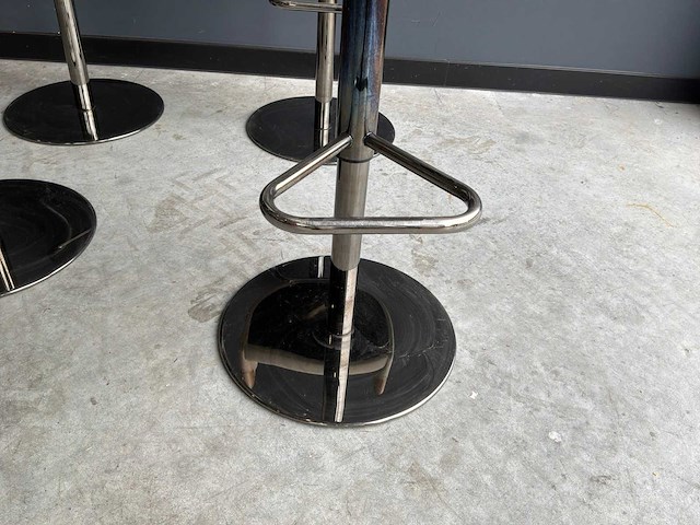 Accento barkruk - afbeelding 5 van  6