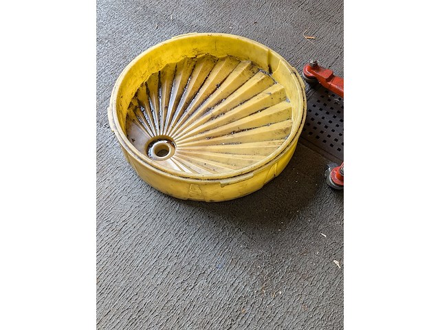 Accesoires mbt (hydraulische) olie - afbeelding 8 van  9