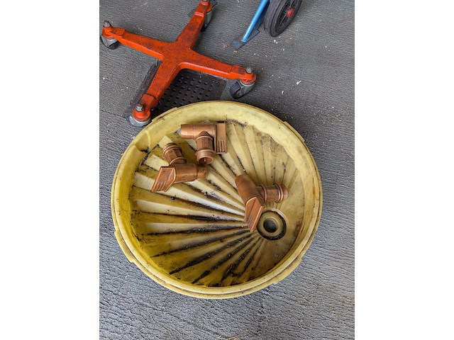 Accesoires mbt (hydraulische) olie - afbeelding 9 van  9
