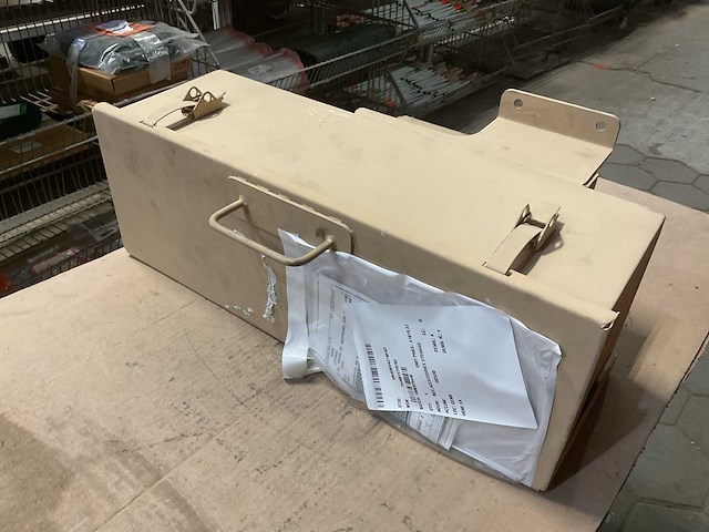 Accessoires box - afbeelding 1 van  6