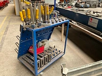Accessoirewagen met spanhulpmiddelen - afbeelding 7 van  12