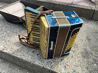 Accordion muziekinstrument - afbeelding 4 van  6