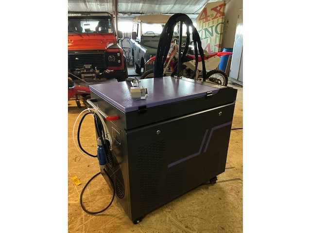 Acctek akq-2000 lasermachine - afbeelding 2 van  18