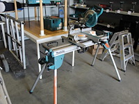 Accu afkort- / verstekzaag makita dls704 36v op inklapbaar werkstatief wst06. - afbeelding 4 van  5