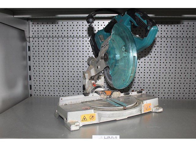 Accu afkortzaag makita 18v dls600 met 5,0ah accu. - afbeelding 1 van  3