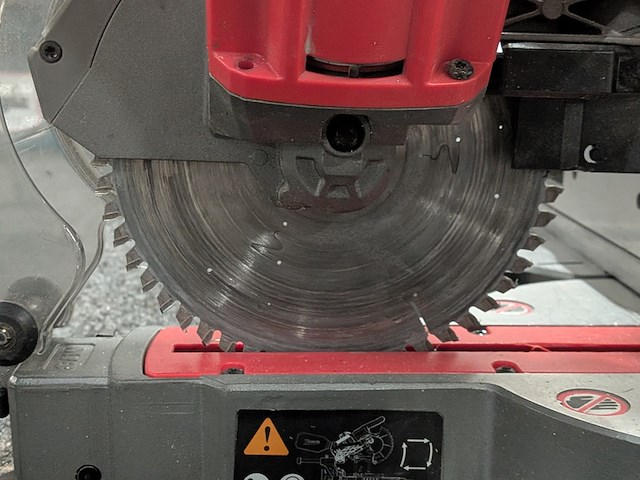 Accu afkortzaag milwaukee, m18 fms190, bouwjaar 2022 - afbeelding 9 van  11