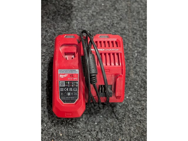 Accu afkortzaag milwaukee, m18 fms190, bouwjaar 2022 - afbeelding 10 van  11