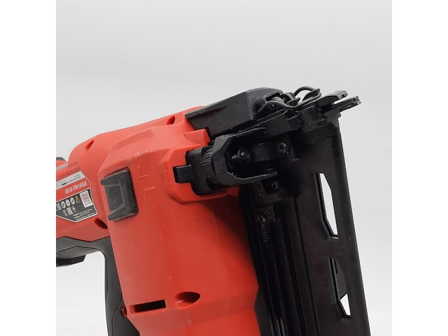 Accu afwerktacker, milwaukee, m18 fn16ga, 2024 - afbeelding 7 van  10