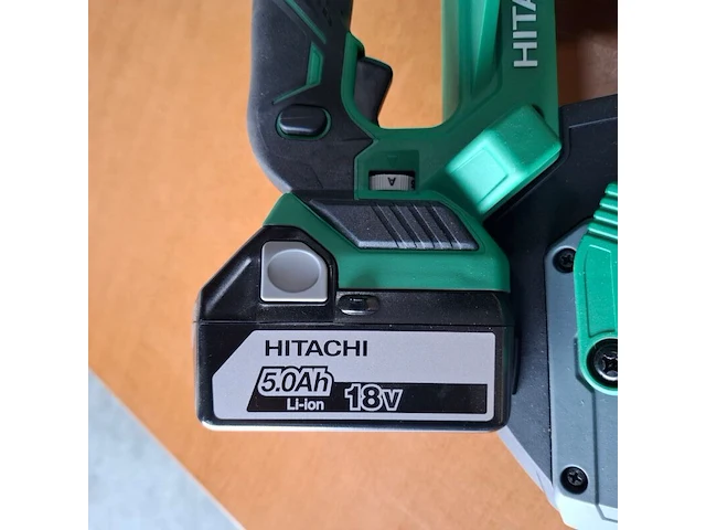 Accu bandzaag hitachi, cb 18dbl, bouwjaar 2015 - afbeelding 7 van  7