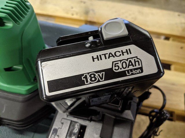 Accu bandzaag, hitachi, cb18dbl - afbeelding 4 van  5