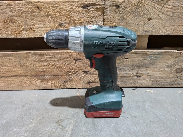 Accu boor-/schroefmachines, accu's en acculaders, makita, metabo & stihl - afbeelding 5 van  12