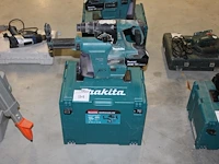 Accu boorhamer makita dhr242 met hepa dx01 afzuiger met accu en kunststoffen koffer