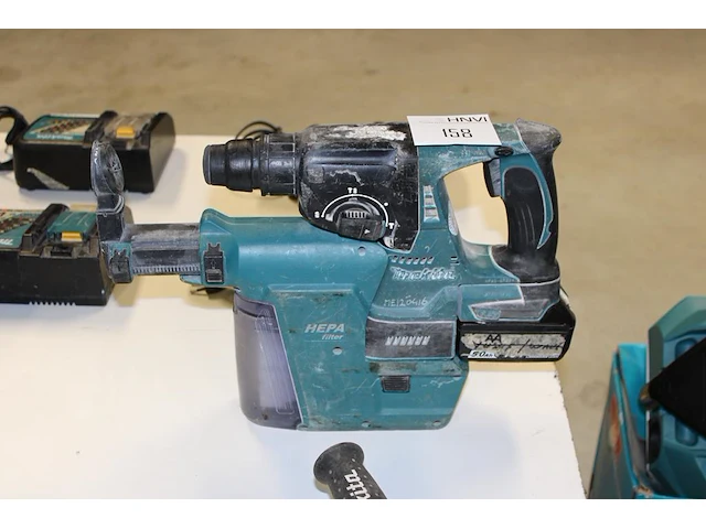Accu boorhamer makita dhr242 met hepa dx01 afzuiger met accu - afbeelding 1 van  2