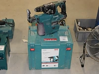 Accu boorhamer makita dhr242 met hepa dx01 afzuiger, zonder accu en met kunststoffen koffer