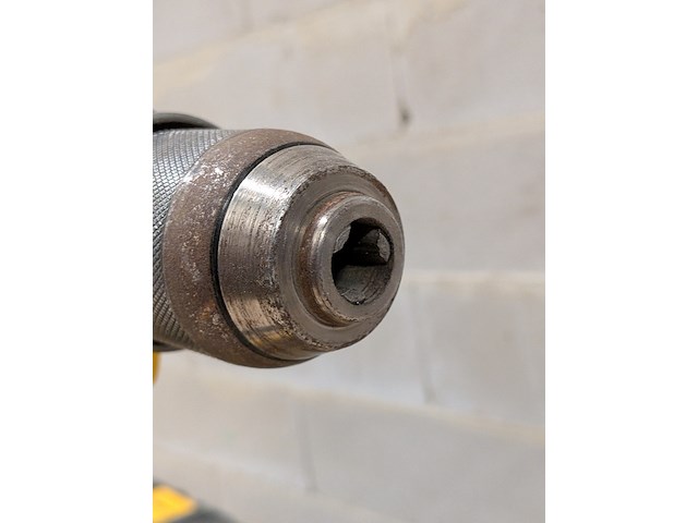 Accu boorhamer met accu schroefmachine, dewalt dcd796, dewalt dch172 - afbeelding 2 van  14