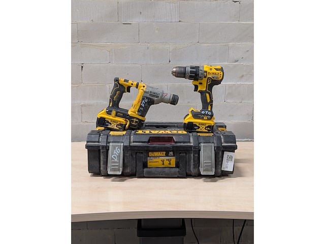 Accu boorhamer met accu schroefmachine, dewalt dcd796, dewalt dch172 - afbeelding 1 van  14