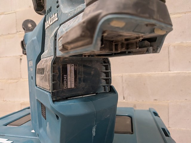 Accu boorhamer met filter, makita dhr242, makita dx07 - afbeelding 11 van  12