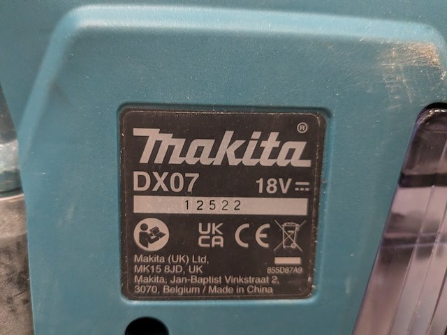 Accu boorhamer met filter, makita dhr242, makita dx07 - afbeelding 12 van  12