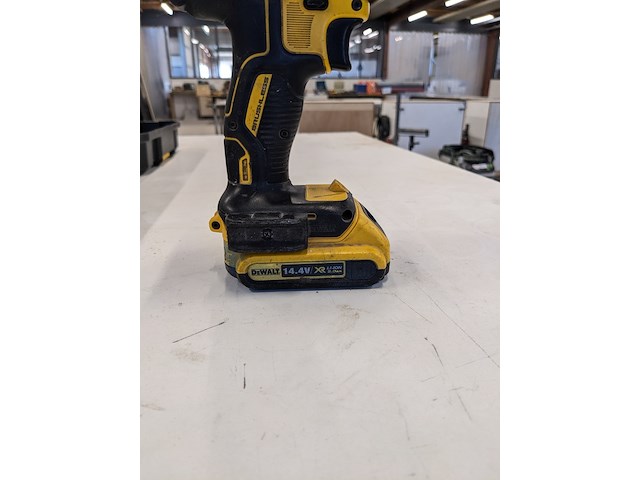 Accu boormachine dewalt, dcd732 - afbeelding 5 van  6