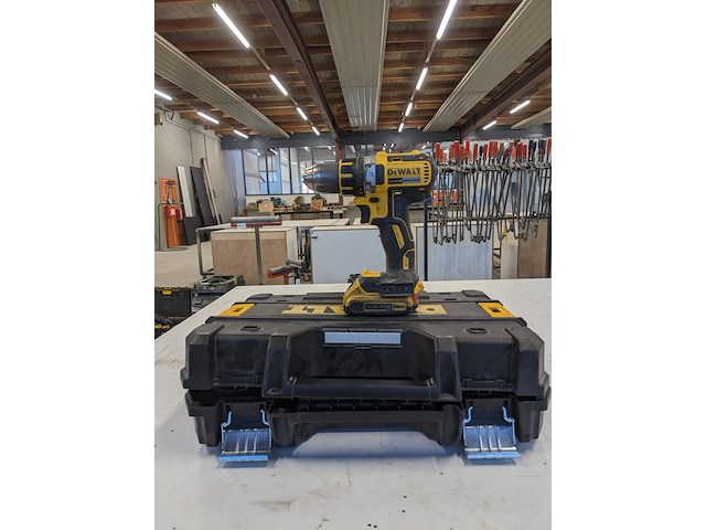 Accu boormachine dewalt, dcd732 - afbeelding 1 van  6