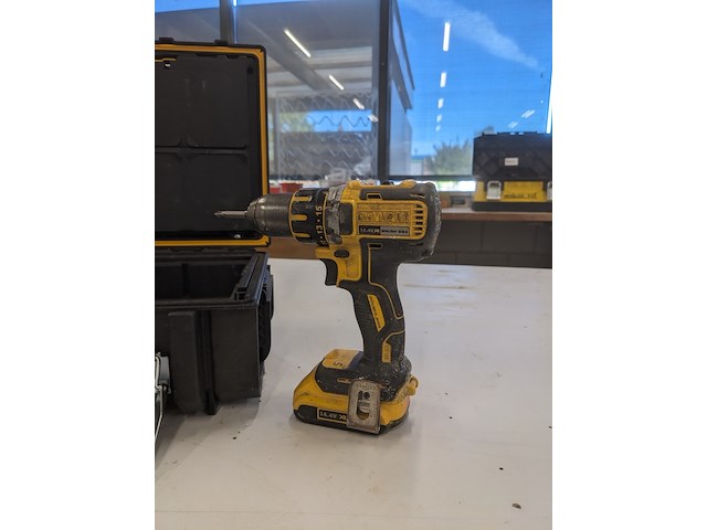Accu boormachine dewalt, dcd732 - afbeelding 2 van  6
