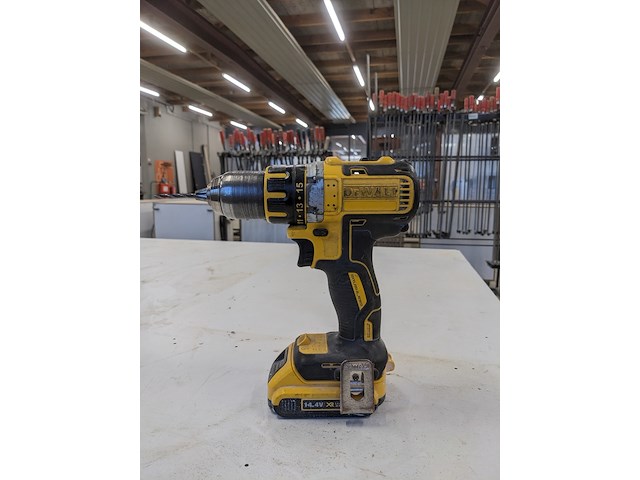 Accu boormachine dewalt - afbeelding 3 van  5