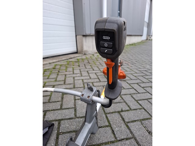 Accu bosmaaier husqvarna, 535irxt proff, bouwjaar 2024 - afbeelding 3 van  12