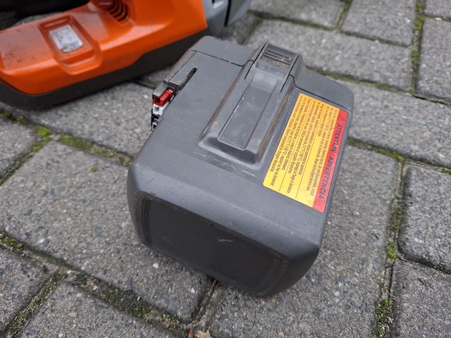 Accu bosmaaier husqvarna, 535irxt proff, bouwjaar 2024 - afbeelding 10 van  12