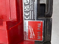 Accu bouwlamp, milwaukee, m18 pal - afbeelding 7 van  7