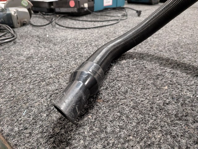 Accu bouwstofzuiger milwaukee, m18 vc-2, bouwjaar 2023 - afbeelding 9 van  9