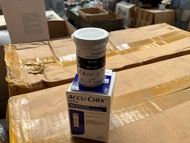 Accu-chek bloedsuiker teststrips (1400x) - afbeelding 5 van  12