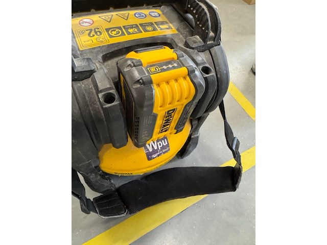 Accu compressor, dewalt, vdcc1054, met toebehoren - afbeelding 3 van  8