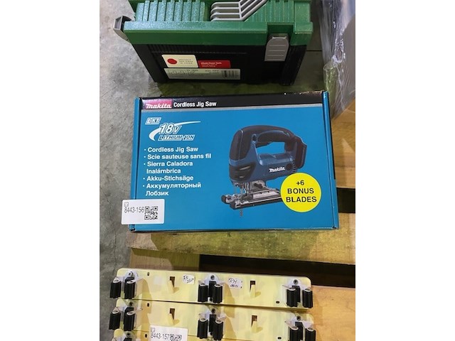 Accu decoupeerzaag (body) makita, djv180zx - afbeelding 1 van  1