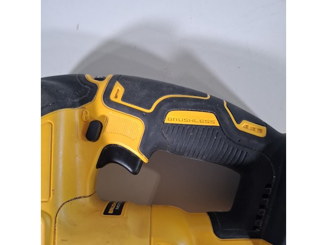 Accu decoupeerzaag, dewalt, dcs334 - afbeelding 7 van  9