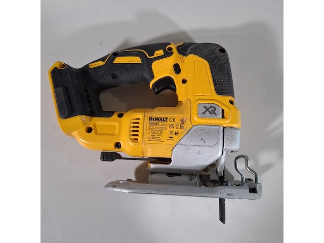 Accu decoupeerzaag, dewalt, dcs334 - afbeelding 8 van  9
