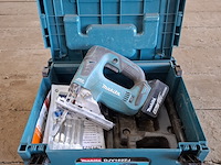 Accu decoupeerzaag makita, djv 182 - afbeelding 1 van  6