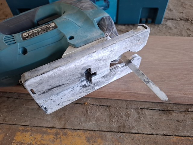 Accu decoupeerzaag makita, djv 182 - afbeelding 6 van  6