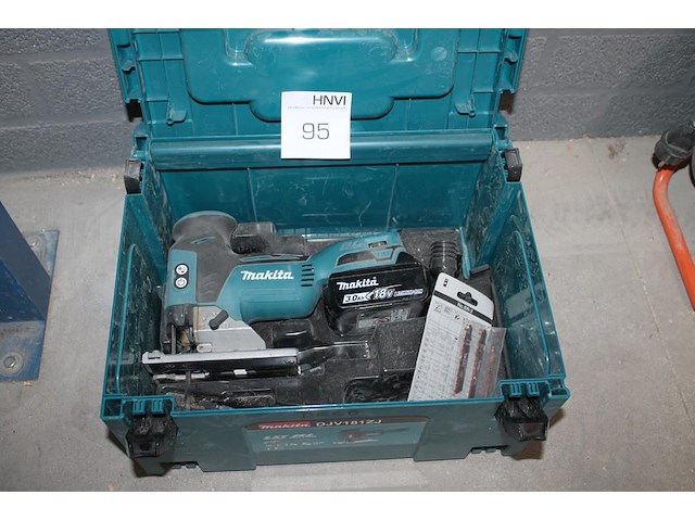 Accu decoupeerzaag makita djv181 met 3.0ah accu en mbox. november 2024. - afbeelding 1 van  3