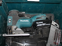 Accu decoupeerzaag makita djv181 met 3.0ah accu en mbox. november 2024. - afbeelding 3 van  3