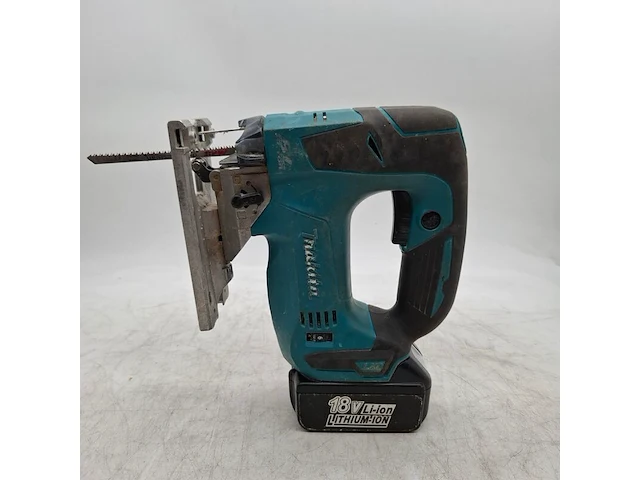 Accu decoupeerzaagmachine, makita - afbeelding 1 van  6
