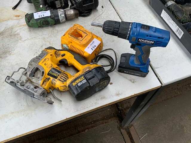 Accu gereedschap (2x) - afbeelding 1 van  4