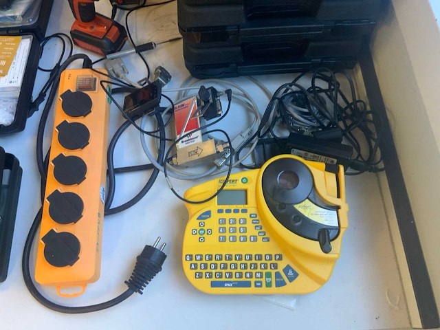 Accu gereedschap en diversen - afbeelding 3 van  3