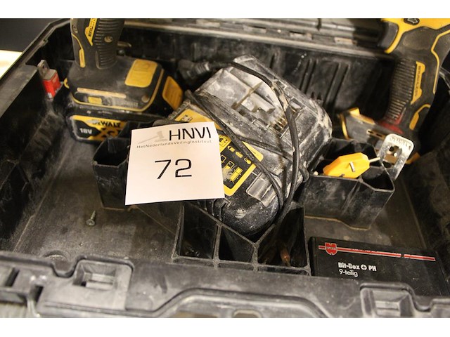 Accu gereedschapset bestaande uit dewalt schroefmachine dz809 en73 schroefmachine brushless 18v met 1 accu ... - afbeelding 4 van  4