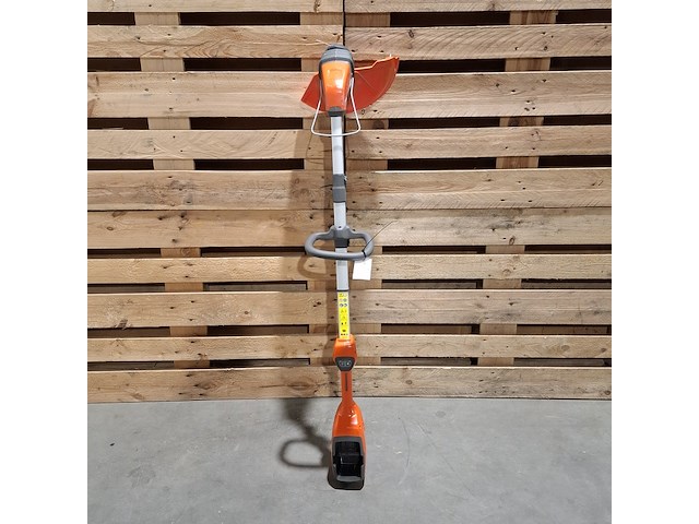 Accu grastrimmer, husqvarna, 115il - afbeelding 2 van  8