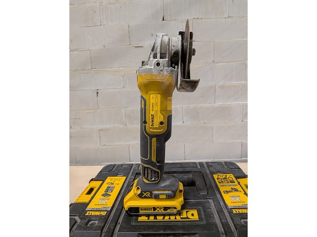 Accu haakse slijper, dewalt, dcg405 - afbeelding 3 van  10