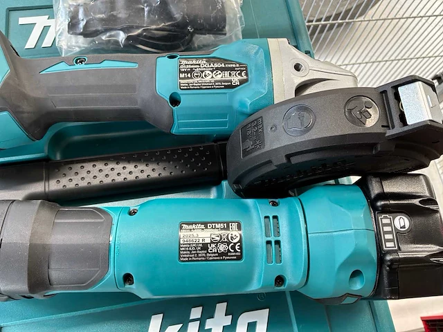 Accu haakse slijper en multitool - afbeelding 2 van  5
