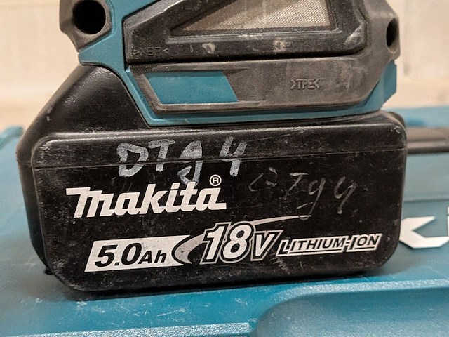 Accu haakse slijper, makita, dga504 - afbeelding 9 van  9