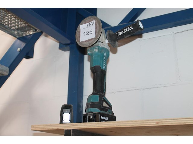 Accu haakse slijper makita dga521 met 5.0ah accu. juni 2024. - afbeelding 1 van  3