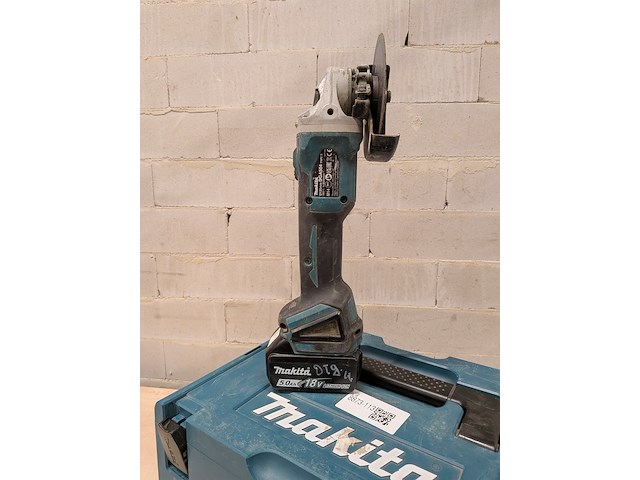 Accu haakse slijper met accu schroevendraaier, makita dg504, makita dhp486 - afbeelding 13 van  14