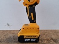 Accu heggenschaar | 6 inch, sanderz, geel, 2025 - afbeelding 3 van  8